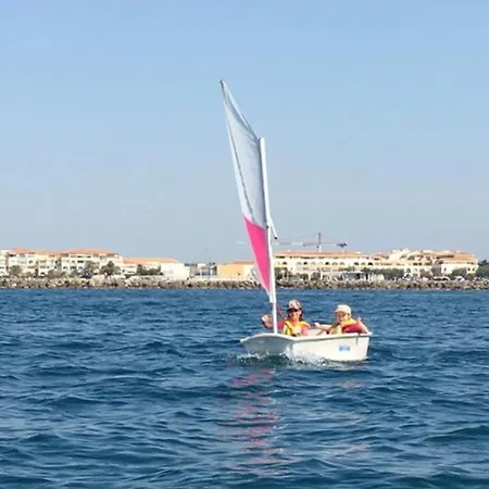 3 Pieces A Avec Climatisation Et Parking - Fr-1-338-601 * Sète